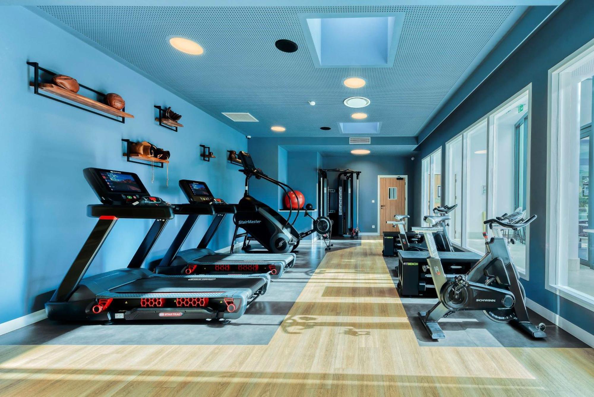 לימונה Golden Tulip Lyon Ouest Techlid Hotel & Spa מראה חיצוני תמונה