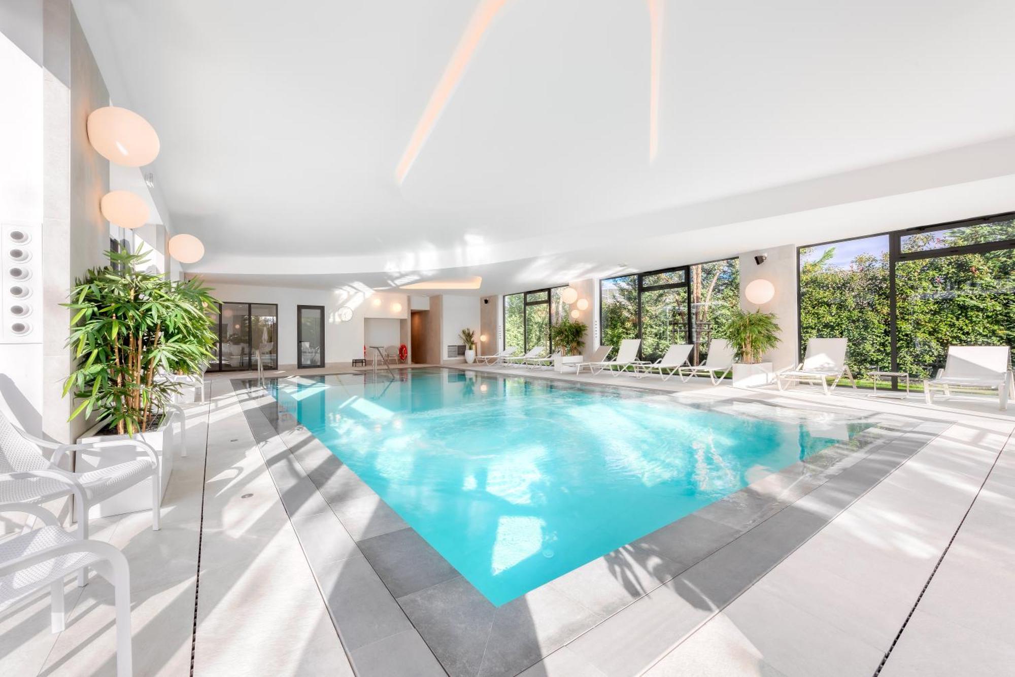 לימונה Golden Tulip Lyon Ouest Techlid Hotel & Spa מראה חיצוני תמונה