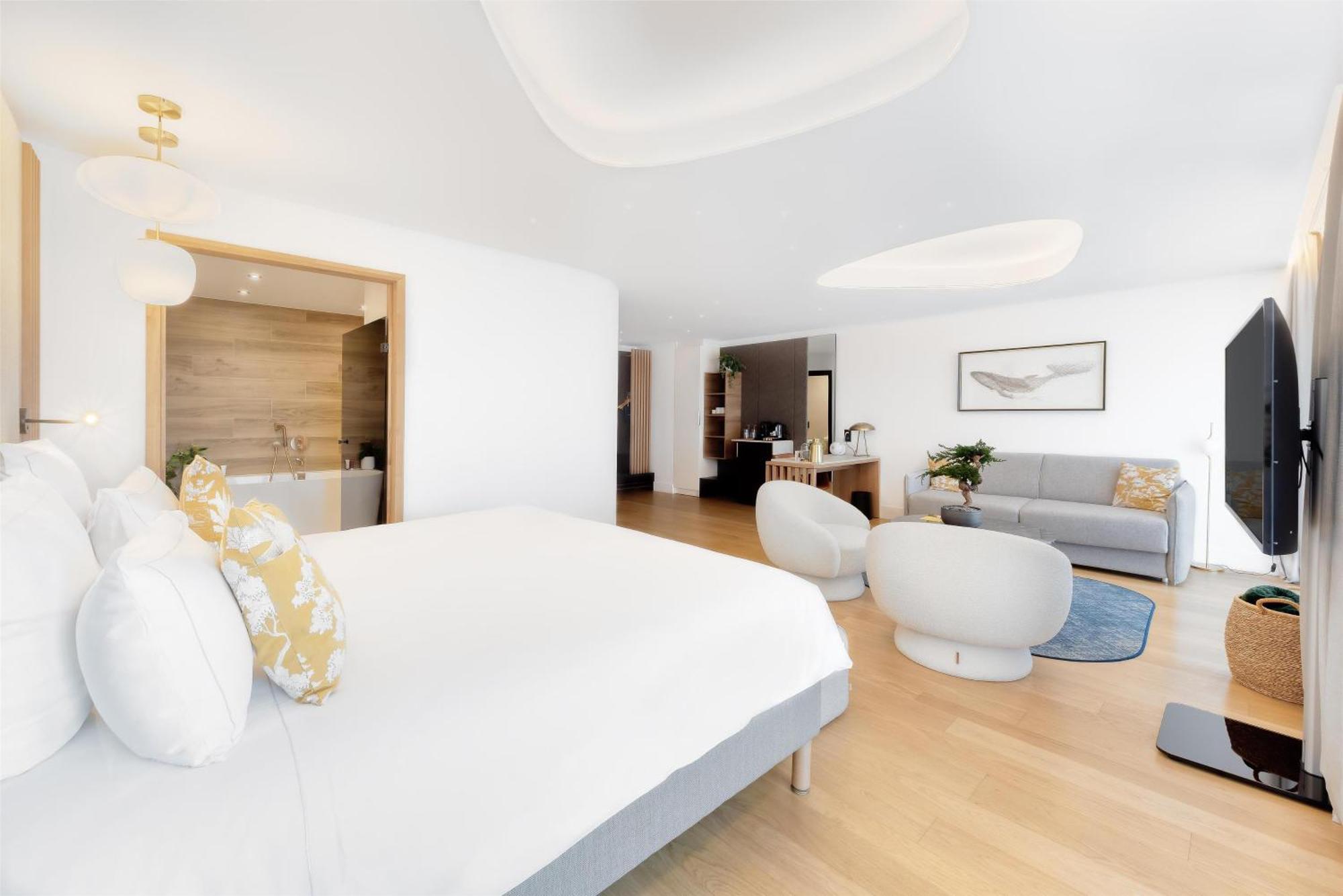 לימונה Golden Tulip Lyon Ouest Techlid Hotel & Spa מראה חיצוני תמונה